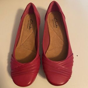 Clarks Bendables Pink Fuchsia Leather Pixie Flats | Size 5.5